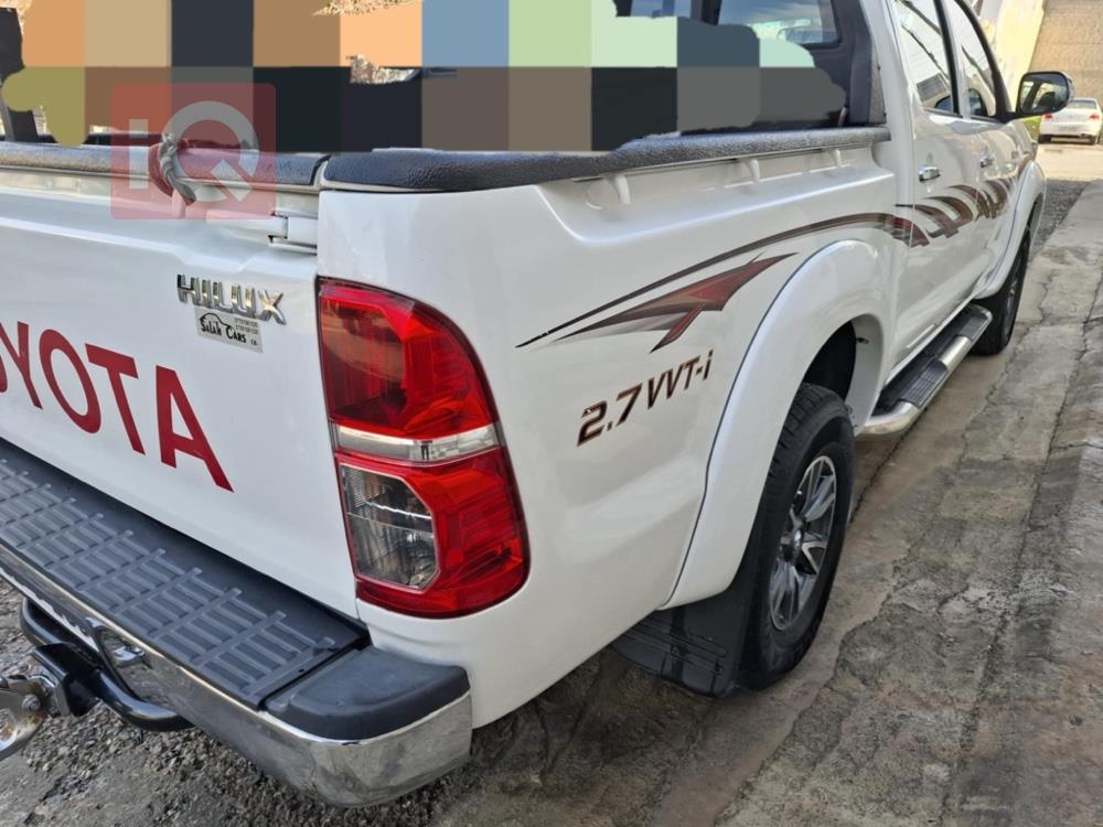 Toyota Hilux